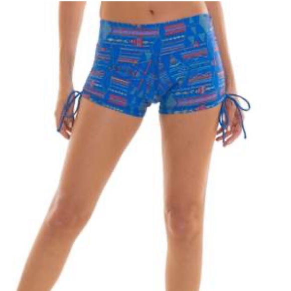 Liquido Pants - Liquido shorts
